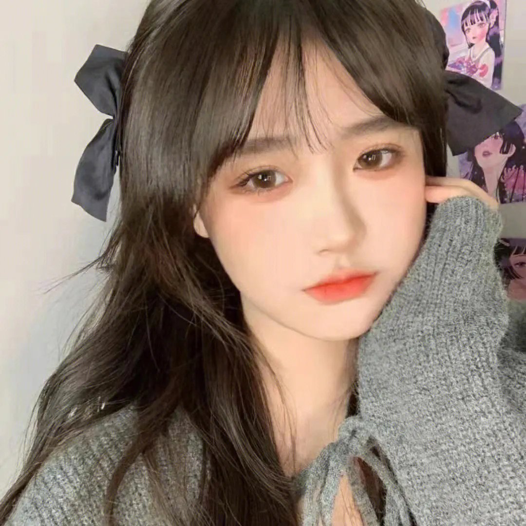 踉跄的女孩