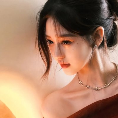 在窗边